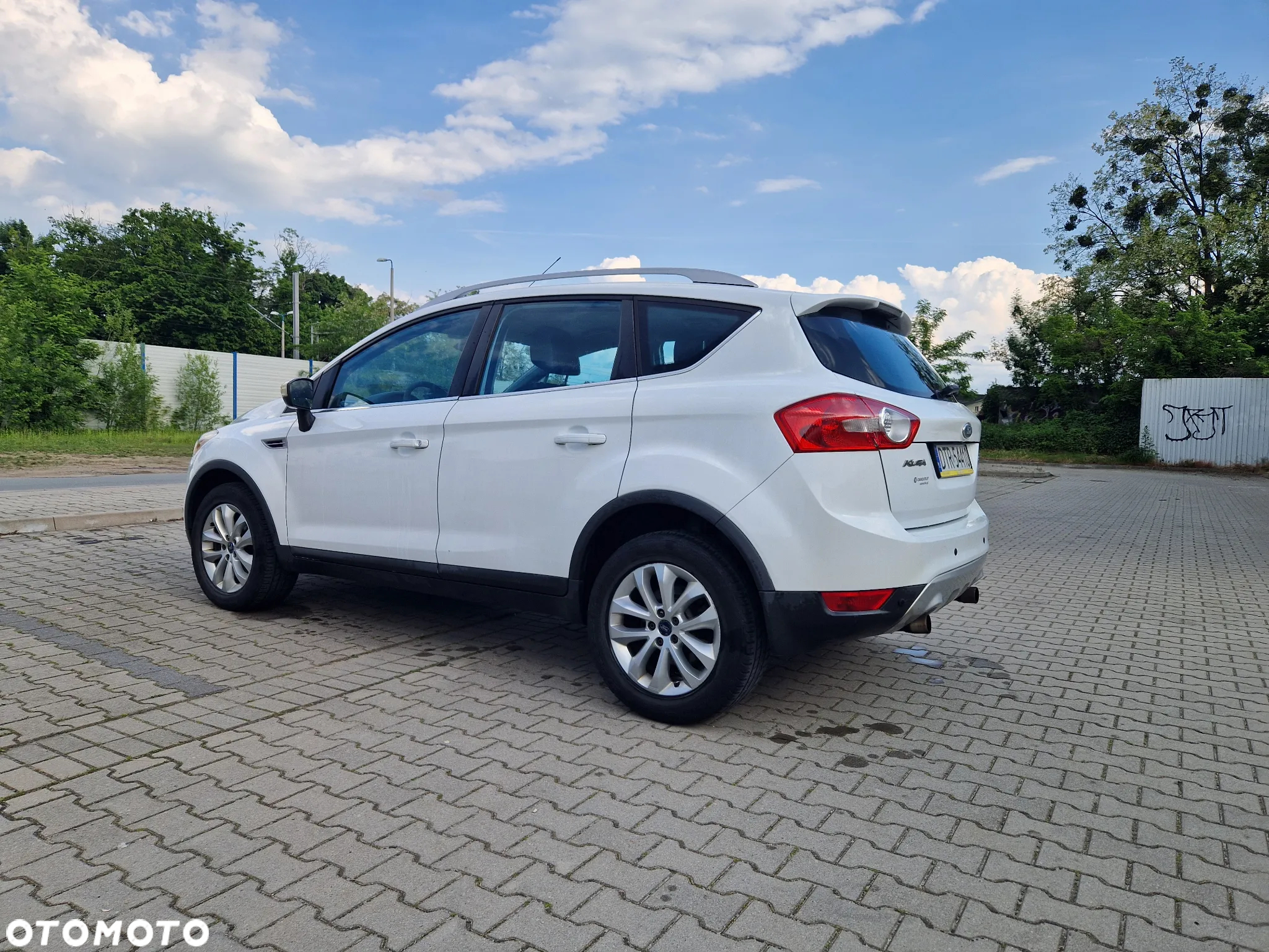 Ford Kuga - 3