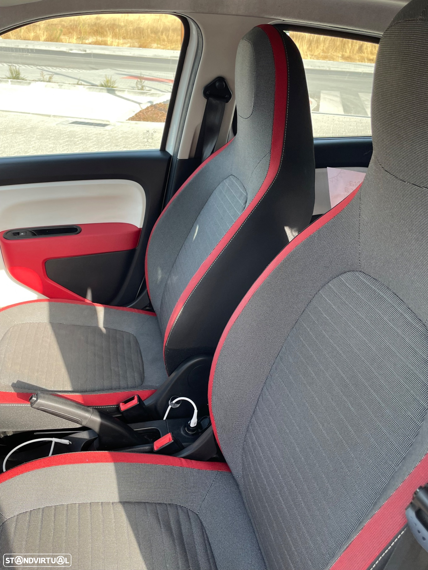 Renault Twingo 1.0 SCe Luxe - 8