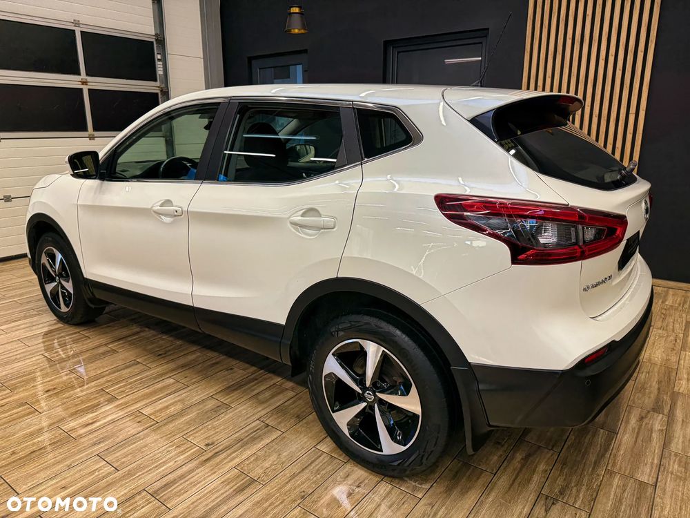 Nissan Qashqai - 10