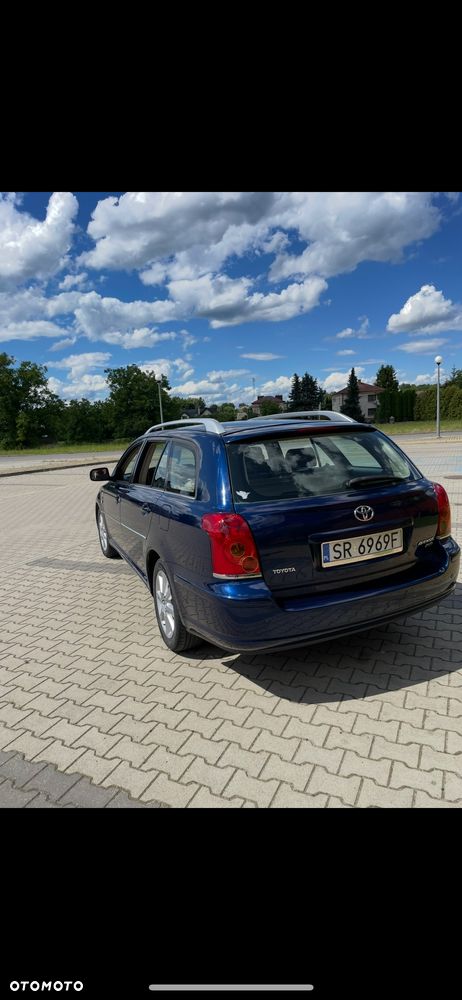Toyota Avensis 2.0 D-4D Prestige - 3