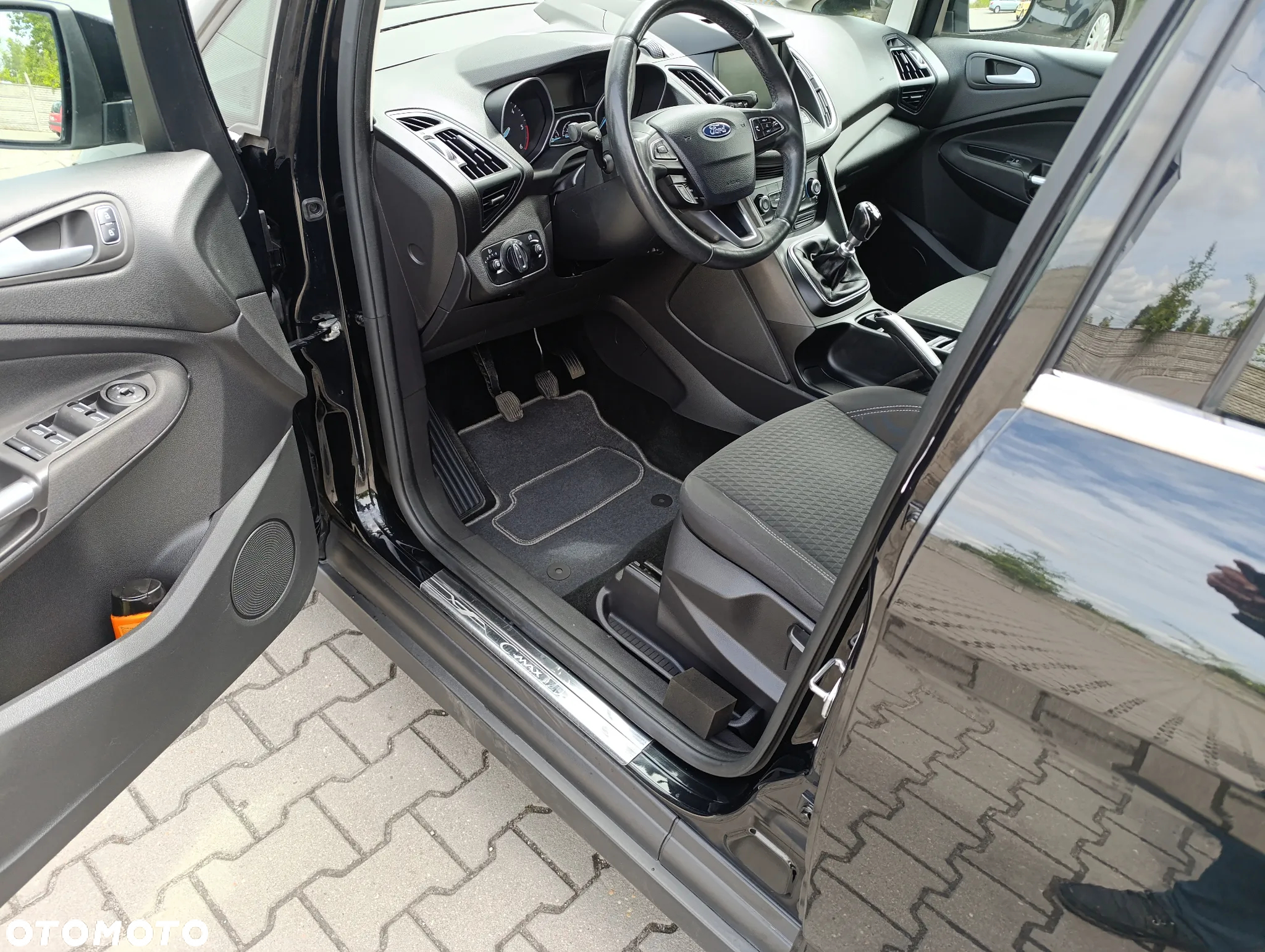 Ford C-MAX - 19