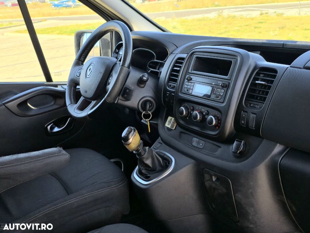 Renault Trafic - 14