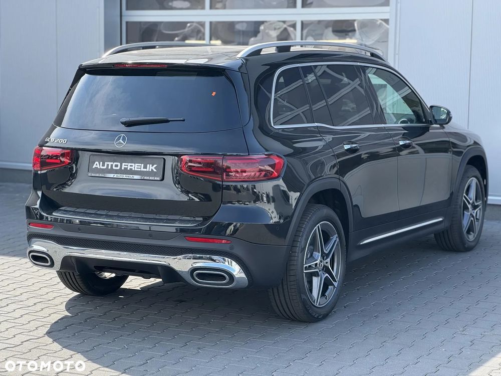 Mercedes-Benz GLB 200 AMG Line 7G-DCT - 9