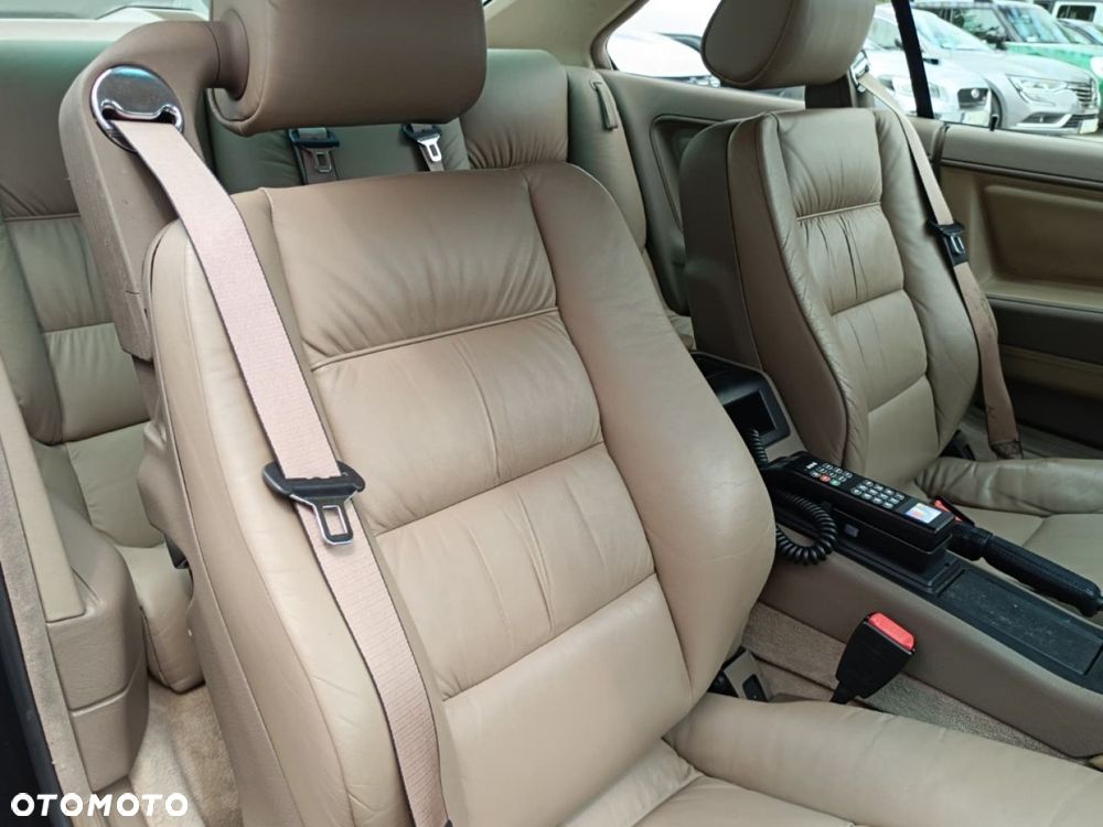 BMW Seria 8 - 25