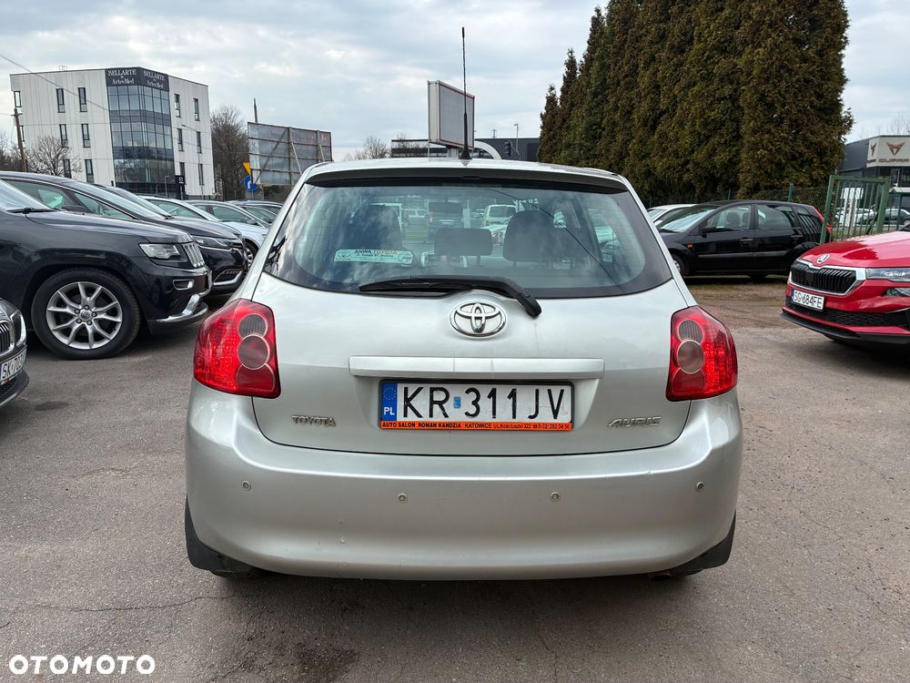Toyota Auris - 6