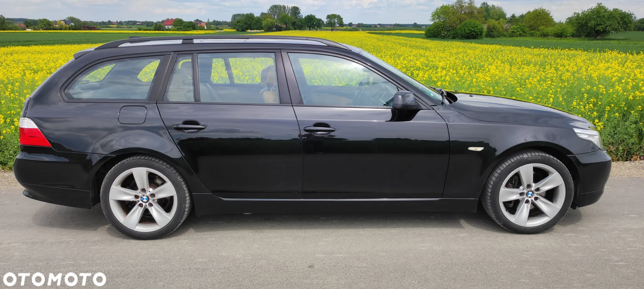 BMW Seria 5 525d xDrive Touring Edition Sport - 11