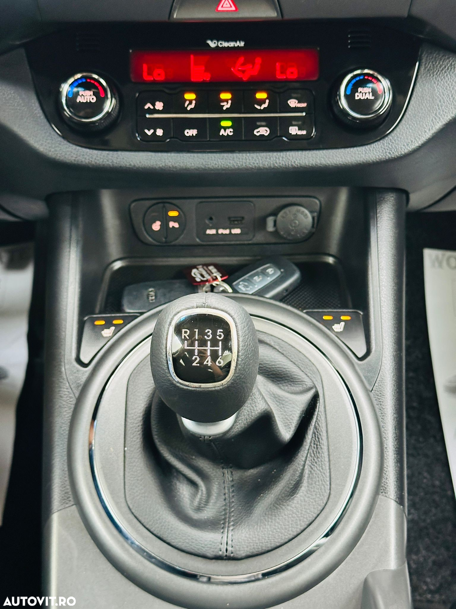 Kia Sportage - 33