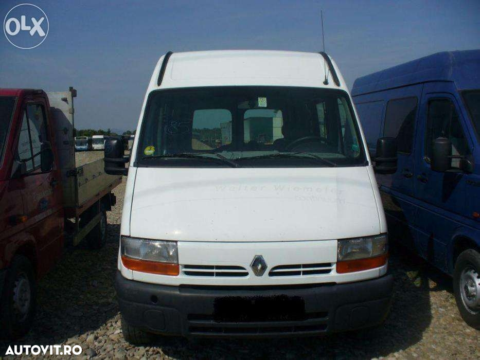 Dezmembrez Renault Master - 2