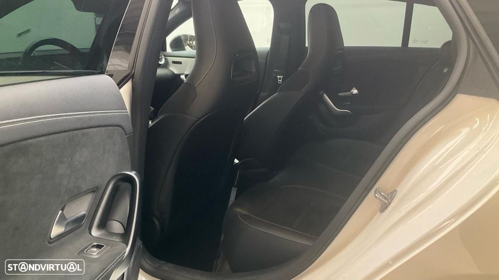 Mercedes-Benz CLA 250 e 8G-DCT AMG Line - 7