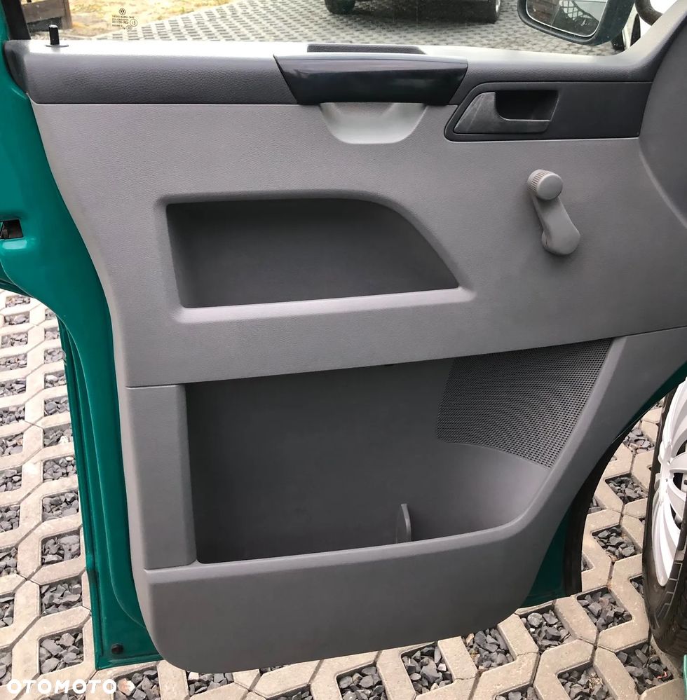 Volkswagen Transporter - 7