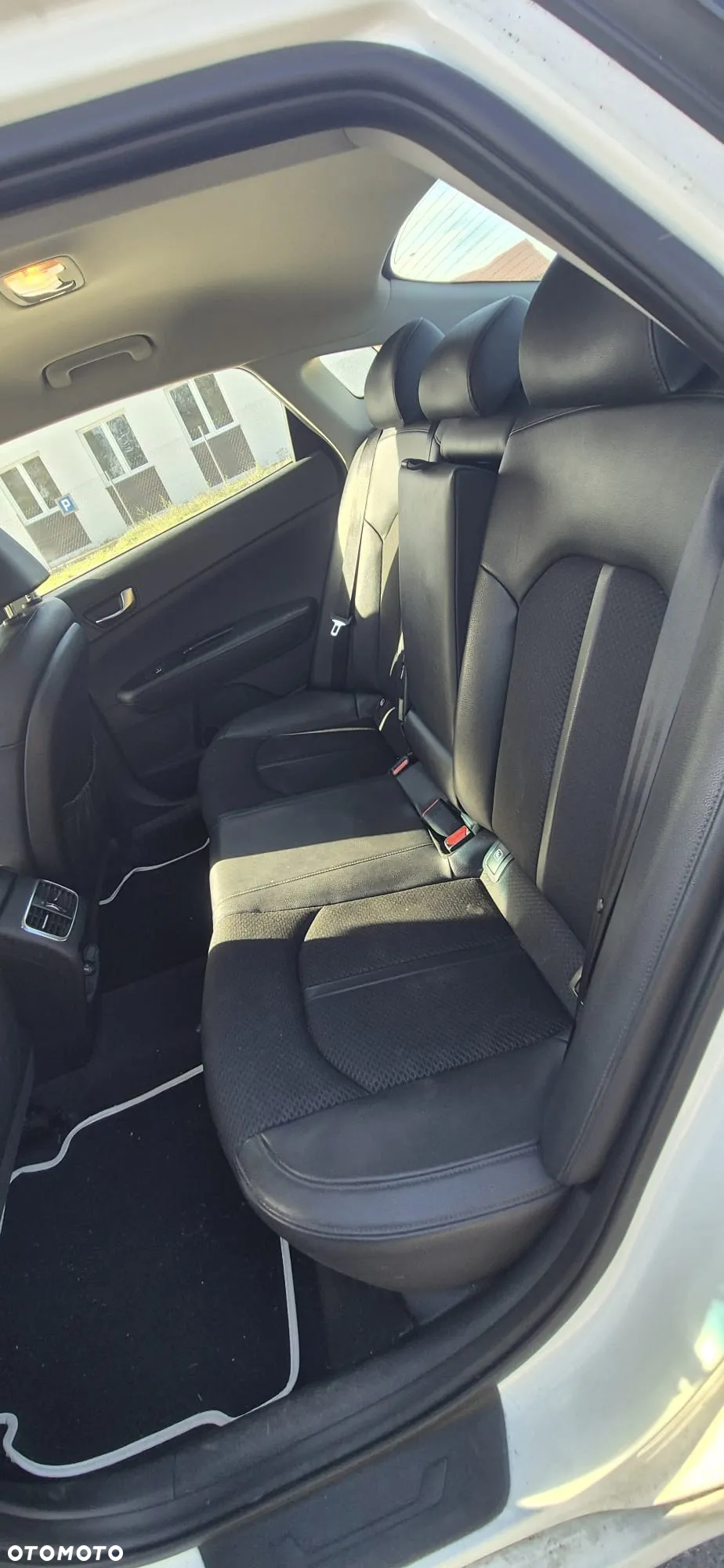 Kia Optima Sportswagon 1.7 CRDI Business Supreme - 30