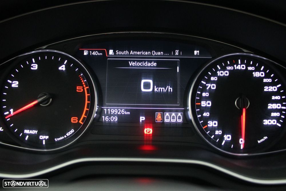 Audi A4 Avant 2.0 TDI S tronic - 37