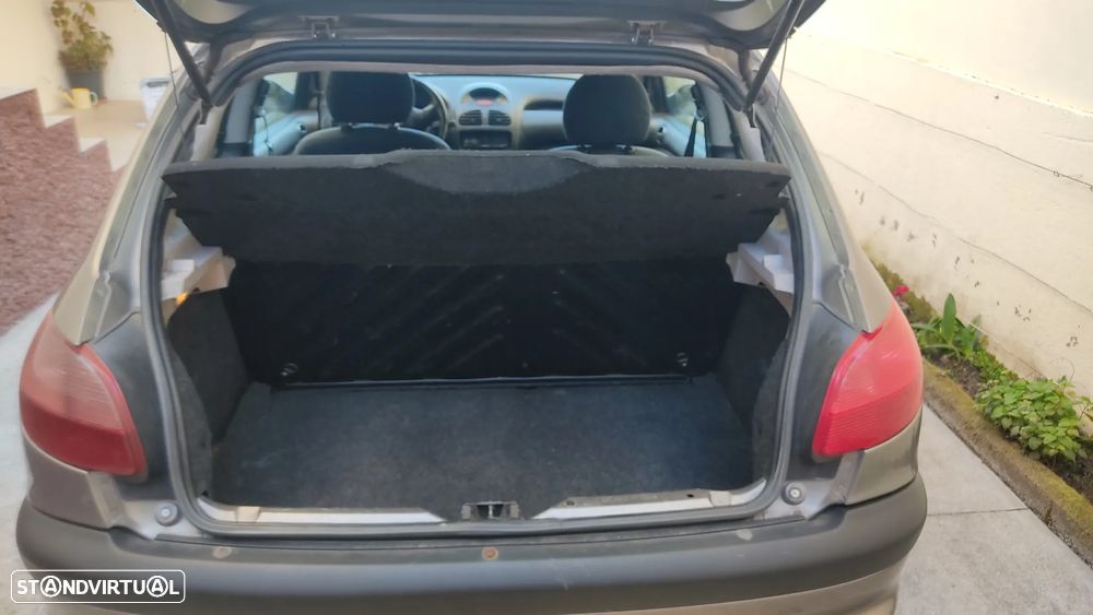 Peugeot 206 1.9 D XR Présence - 7