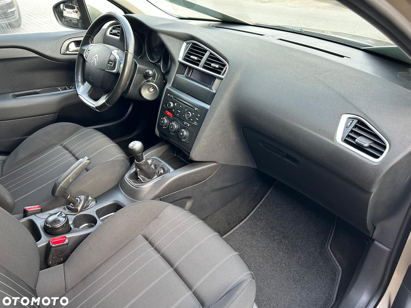 Citroën C4 1.4 VTi Attraction - 34