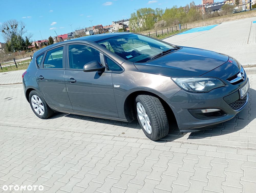 Opel Astra 1.6 Enjoy EU6 - 5