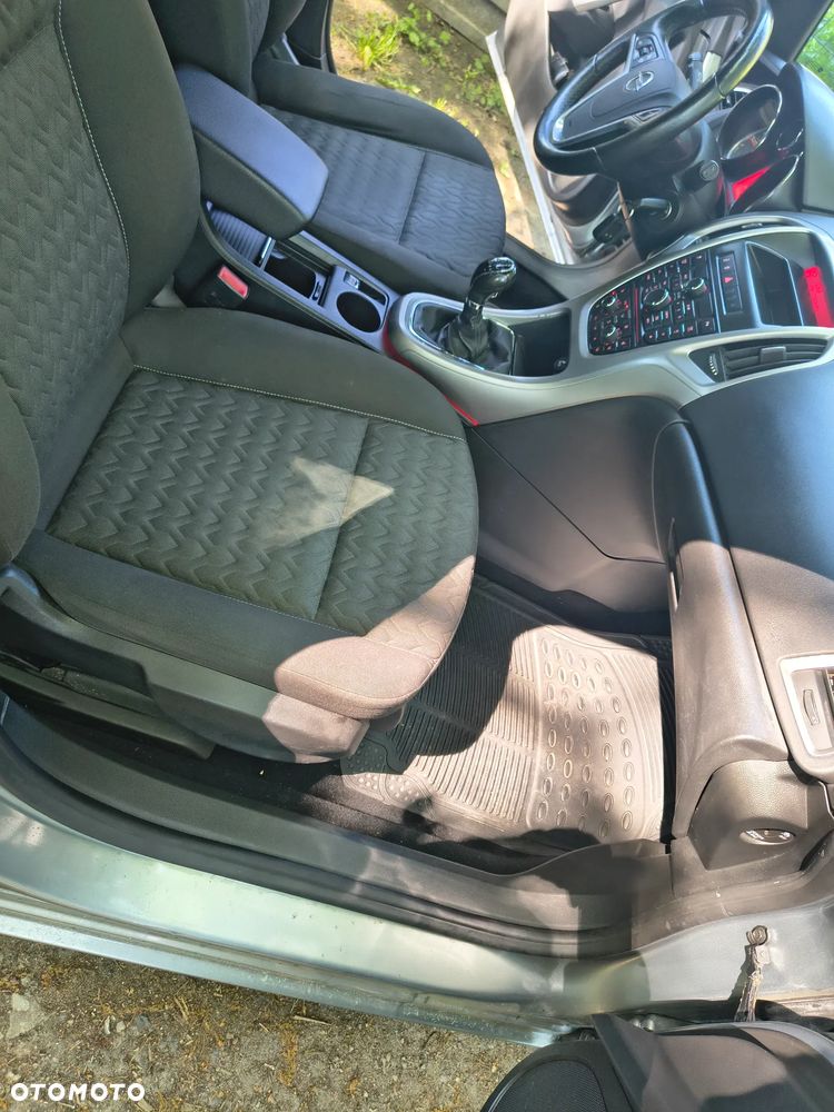 Opel Astra - 12