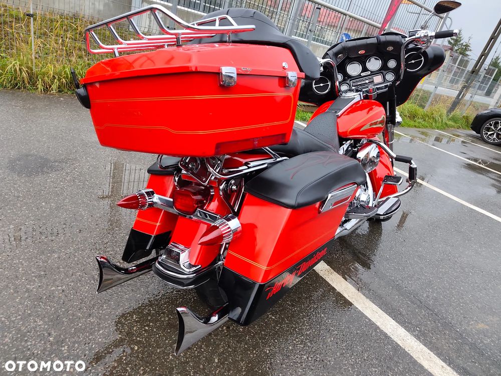 Harley-Davidson FLHTCU Ultra - 18