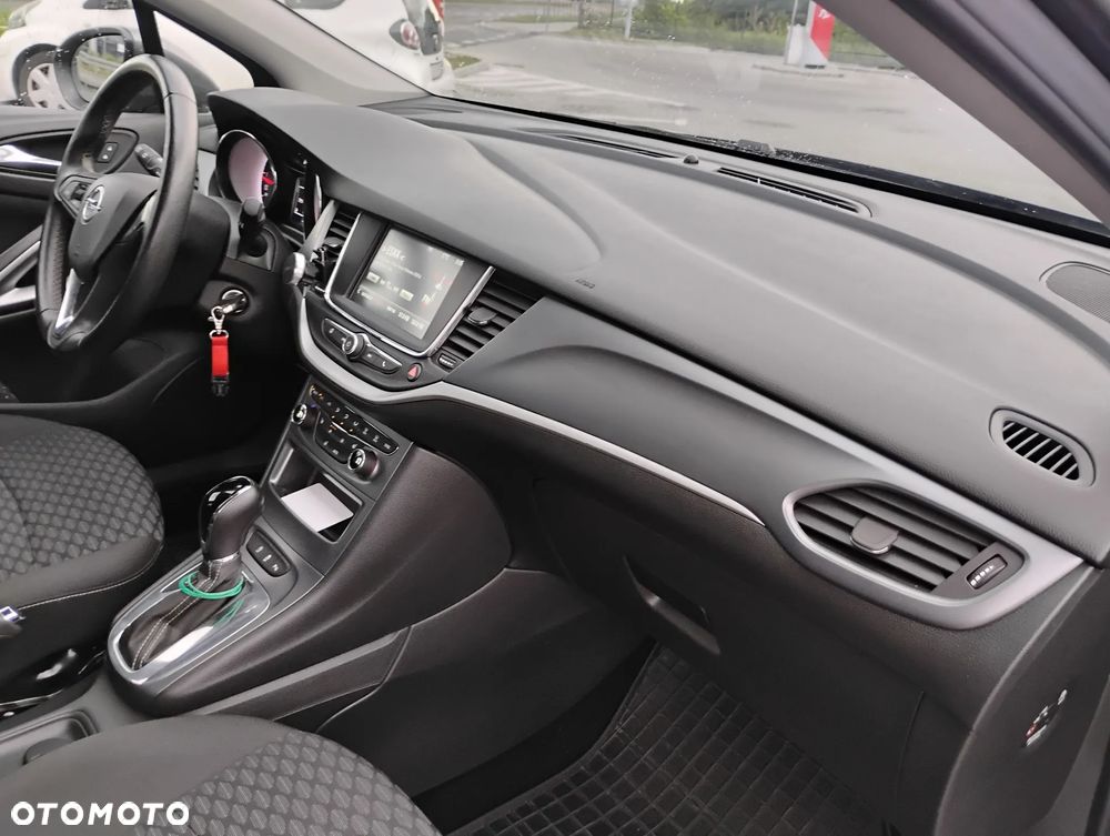 Opel Astra 1.4 T Dynamic S&S - 12