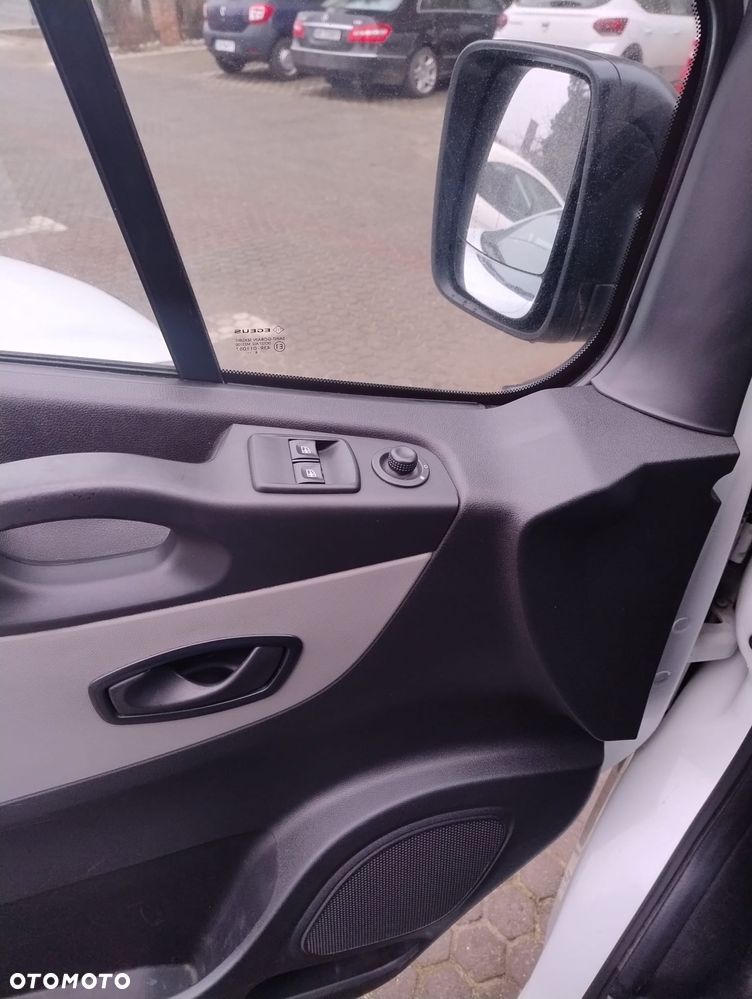 Renault Trafic Passenger 2,9t Pack Clim - 20