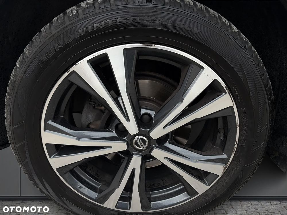 Nissan Qashqai 1.3 DIG-T N-Connecta DCT - 23