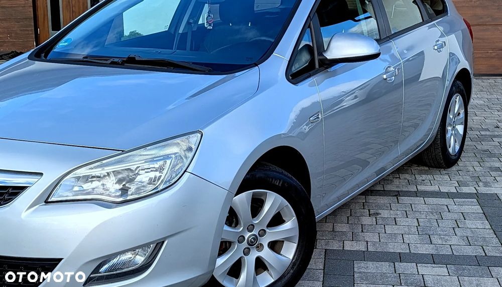 Opel Astra - 20