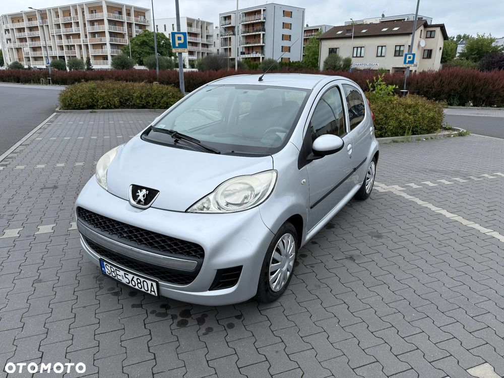 Peugeot 107 1.0 Urban Move - 1