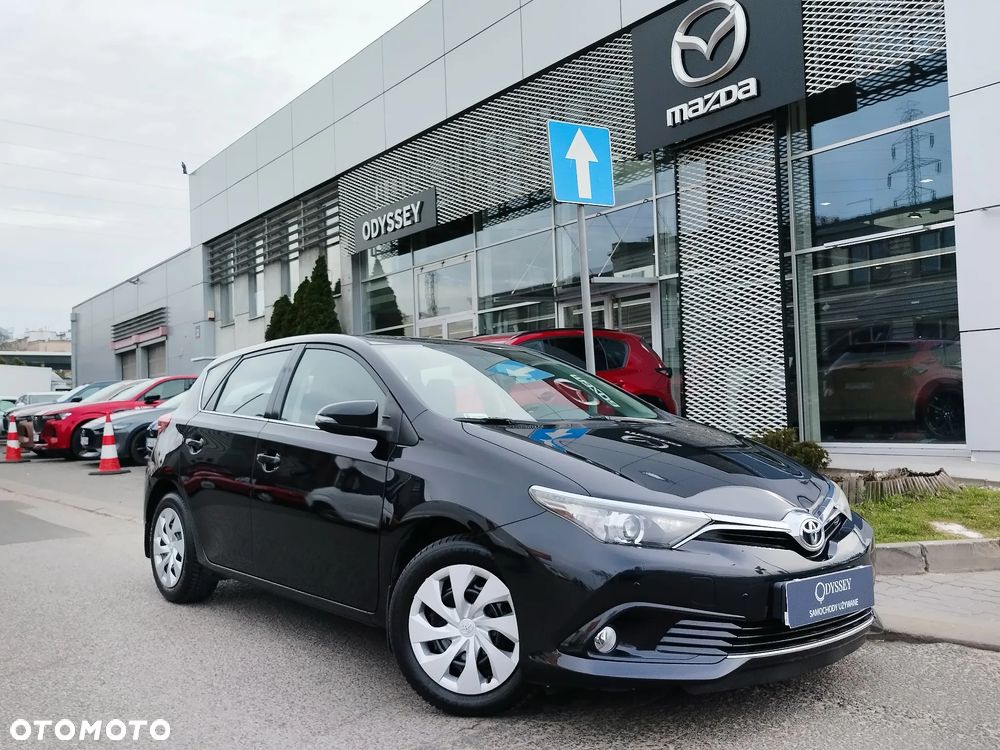 Toyota Auris 1.6 Premium MS - 2