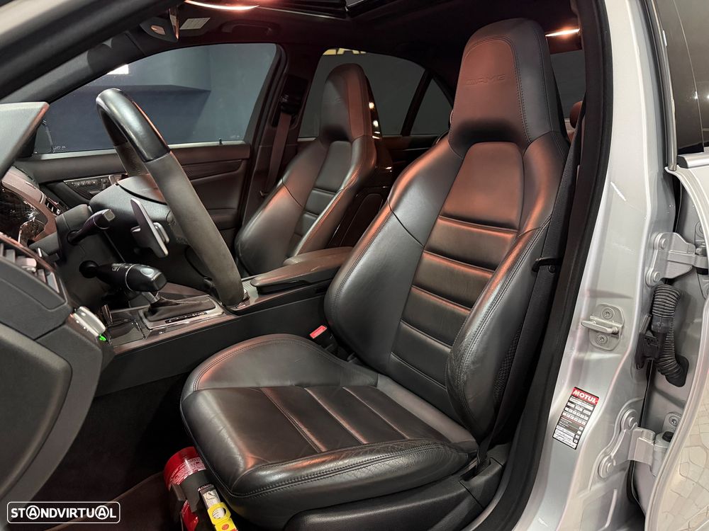 Mercedes-Benz C 63 AMG Standard - 2