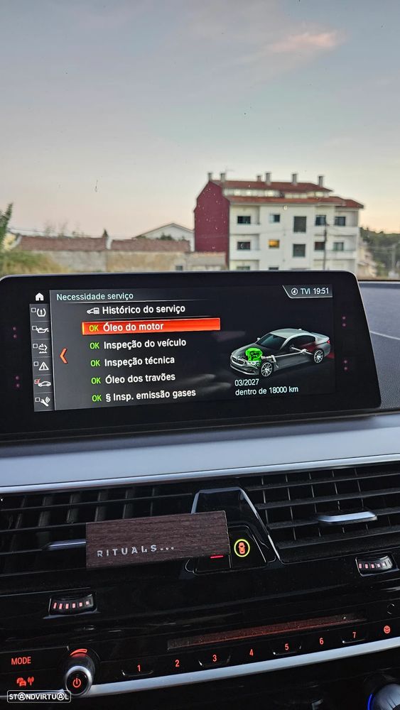 BMW 530 d xDrive Auto - 11