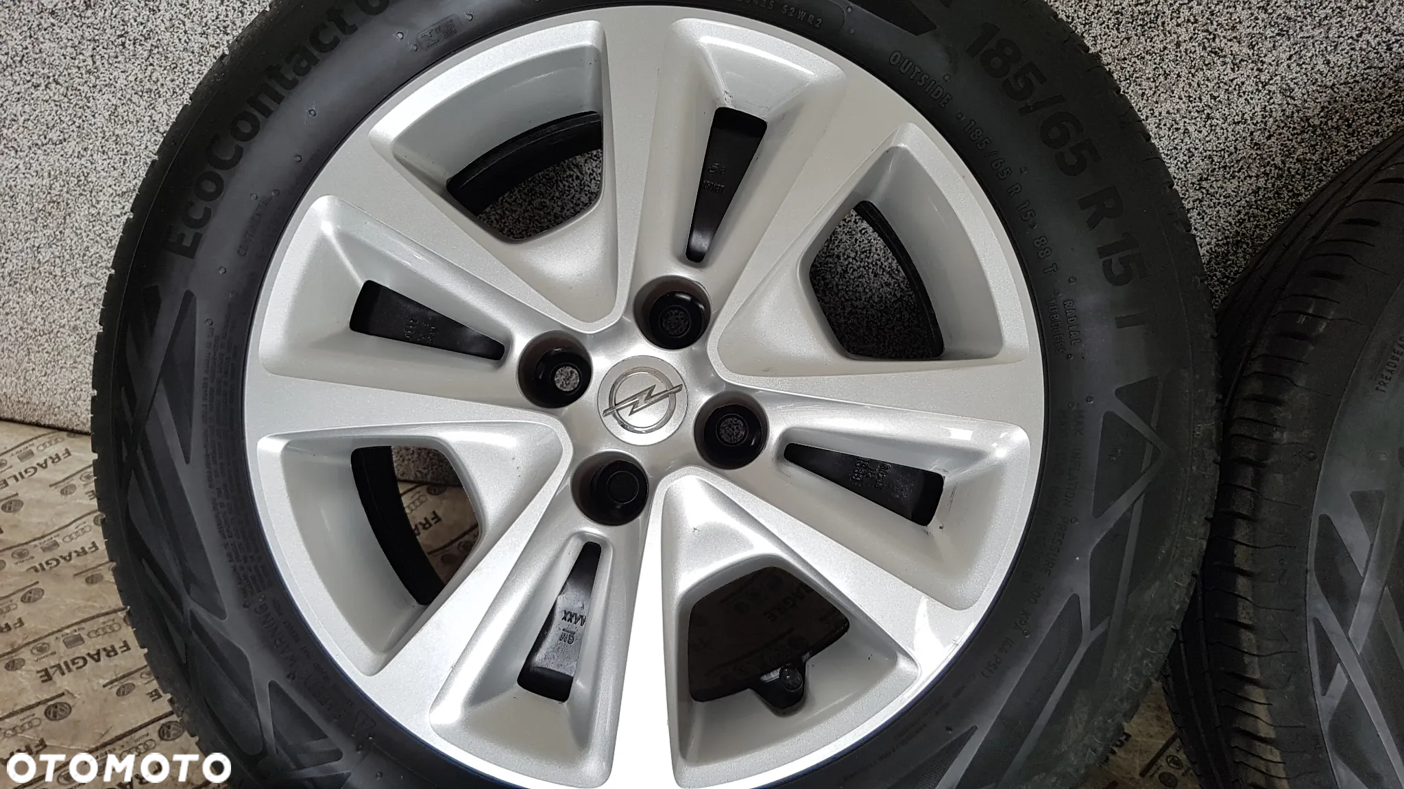 KOŁA OPEL CORSA D E MERIVA A FIAT GRANDE PUNTO  4X100 185/65R15 - 22