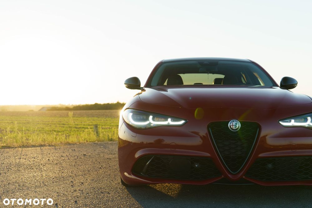 Alfa Romeo Giulia 2.0 Turbo Veloce Q4 - 6