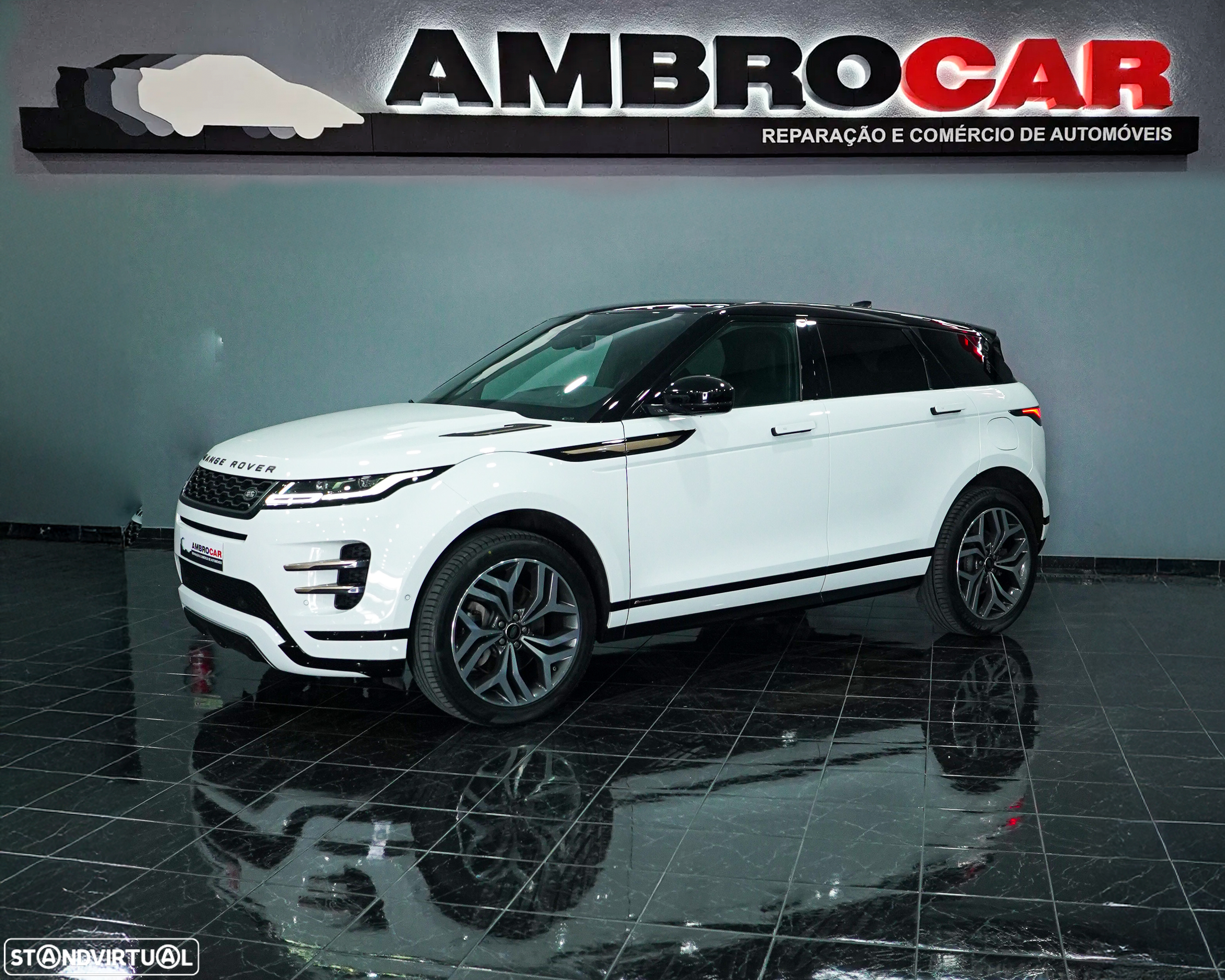 Land Rover Range Rover Evoque 1.5 P300e AWD R-Dynamic SE Auto - 2