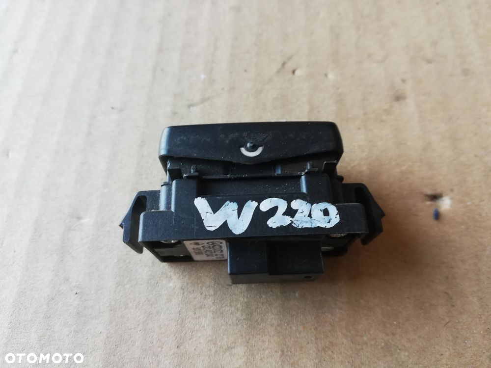Panel sterowania szybą szyb OE Mercedes W220 A2208213379 - 2