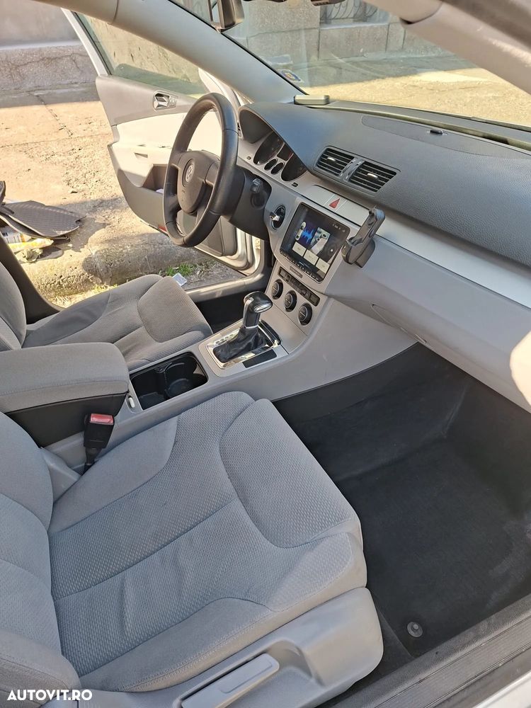 Volkswagen Passat 2.0 TDI DPF DSG Comfortline - 7