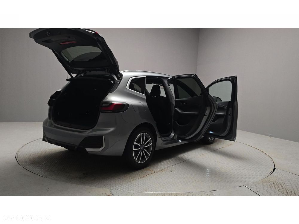 BMW Seria 2 - 12