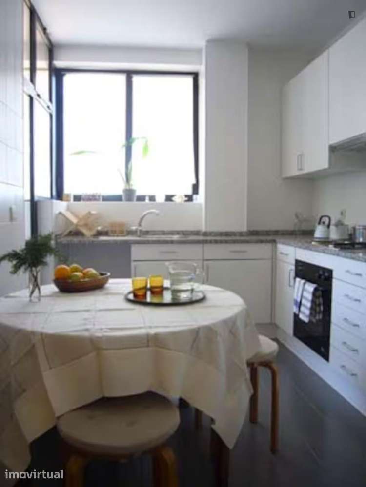 Apartamento com 3 quartos - localizado em São Cosme Porto - Grande imagem: 2/13