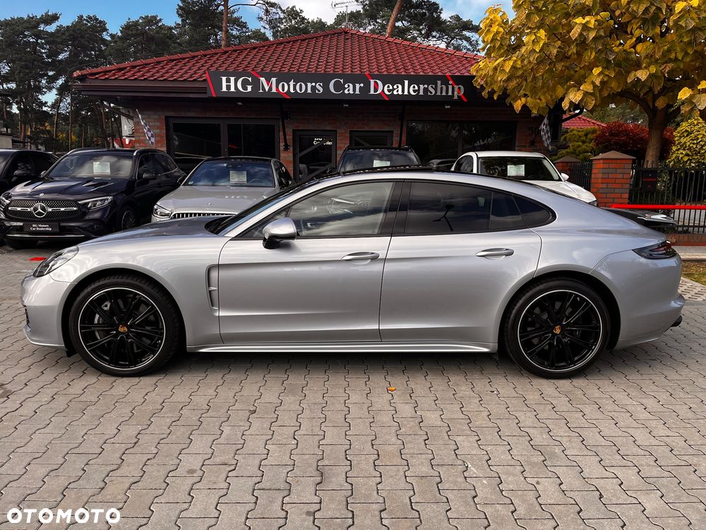 Porsche Panamera 4 - 7