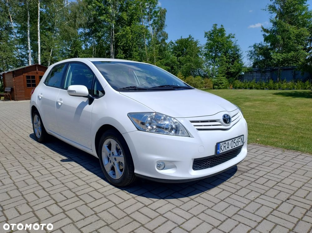 Toyota Auris 1.6 Club - 1