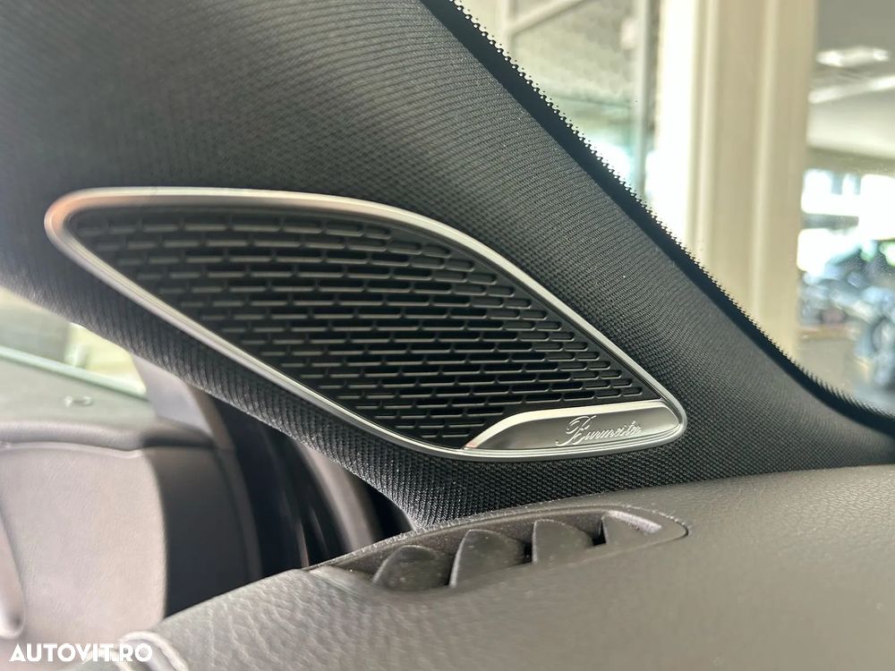 Mercedes-Benz A ver-250-e-8g--dct-amg-line - 23