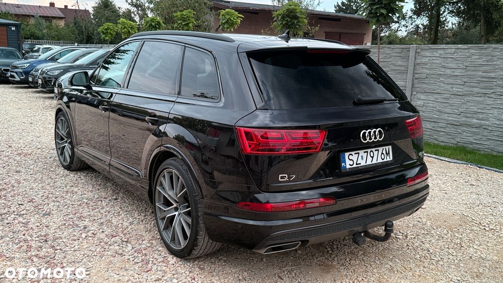Audi Q7 50 TDI mHEV Quattro S Line Tiptr - 17