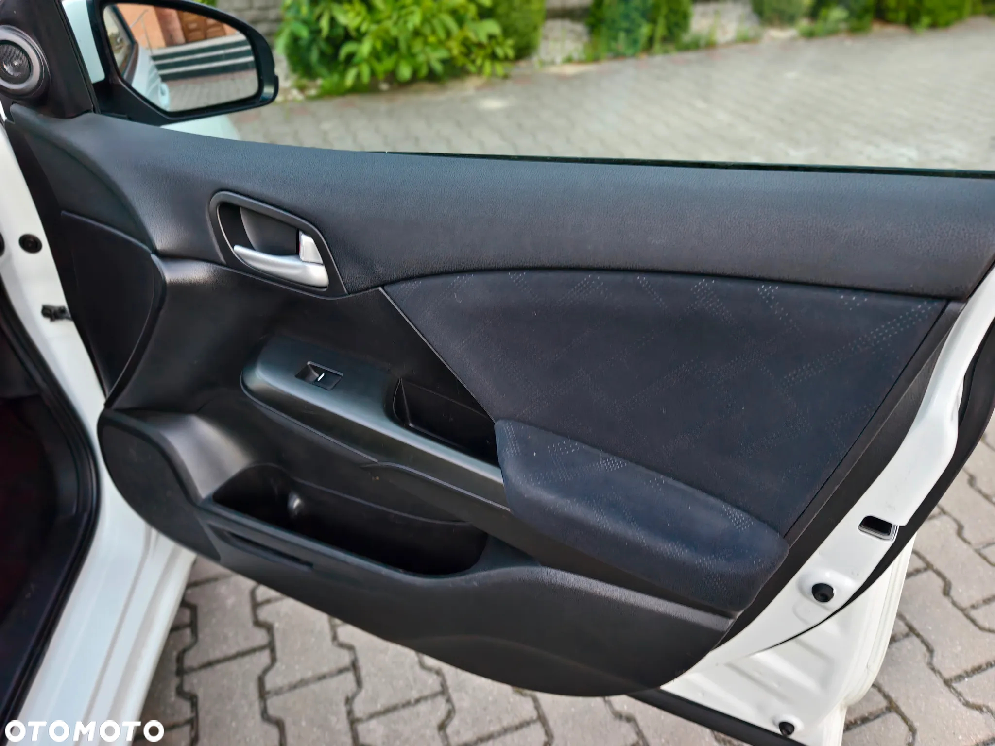 Honda Civic 1.8 i-VTEC Sport - 15