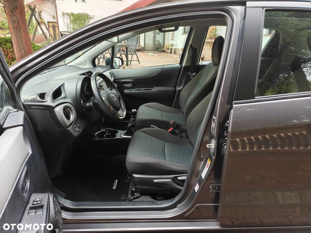 Toyota Yaris - 27