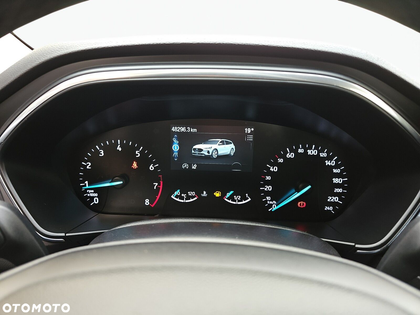 Ford Focus - 20