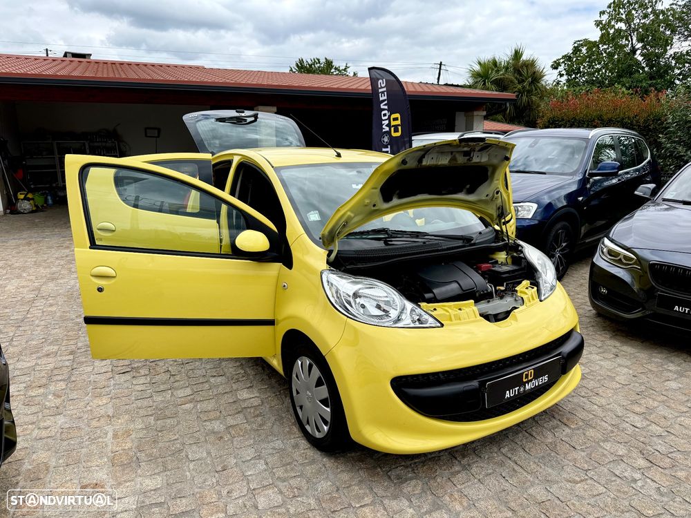 Peugeot 107 1.0 Urban - 31