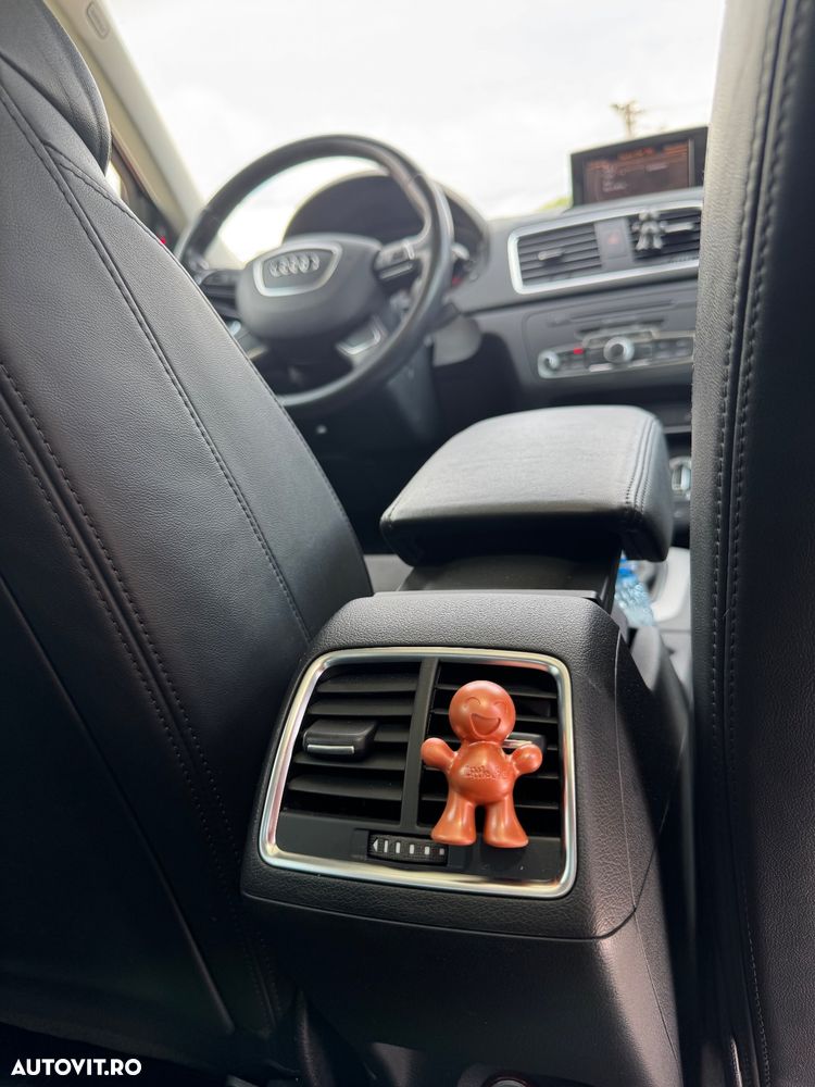 Audi Q3 2.0 TDI Quattro S-Tronic - 9