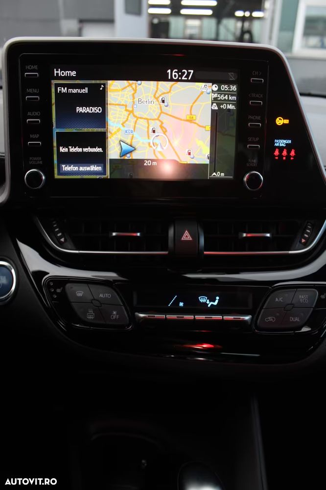 Toyota C-HR 1.8 HSD 4x2 CVT C-enter - 10