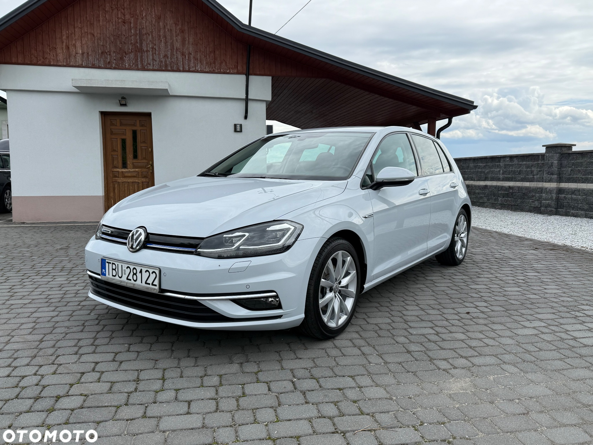 Volkswagen Golf Variant 1.5 TSI ACT BlueMotion DSG Highline - 14