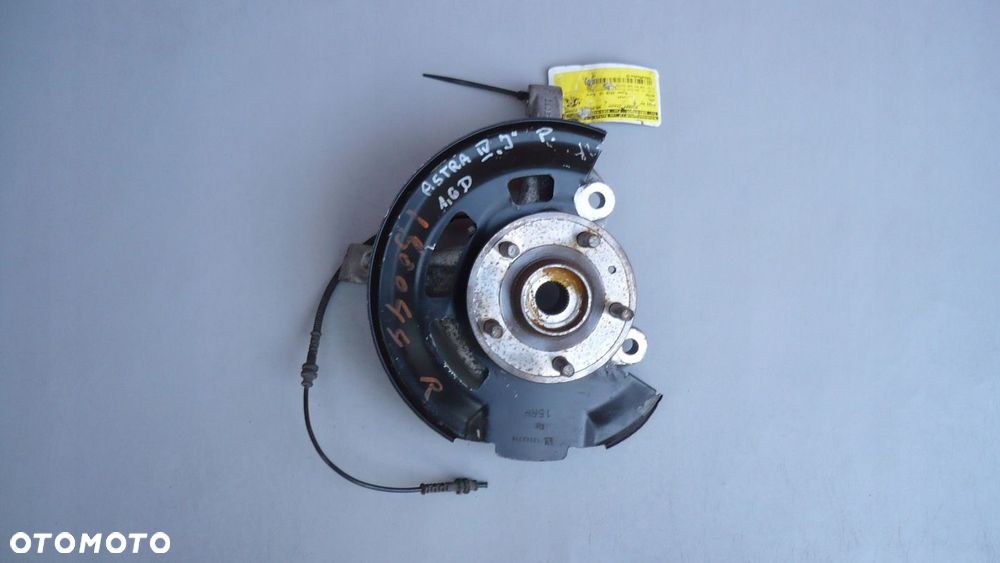 Zwrotnica prawa Opel Astra IV J 1,6 CDTI - 1