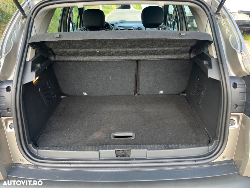 Renault Captur - 12