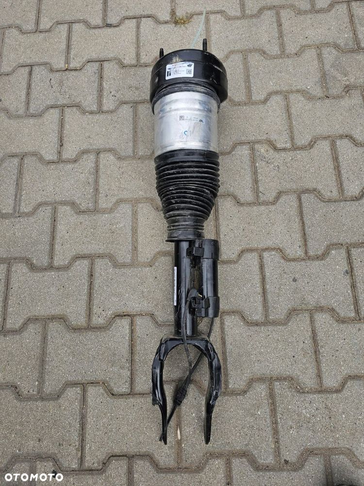 amortyzator prawy przedni mercedes gle 167 lift a1673203213 - 1